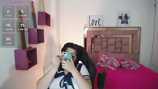 safyka online show from 10-17-25, 02:04