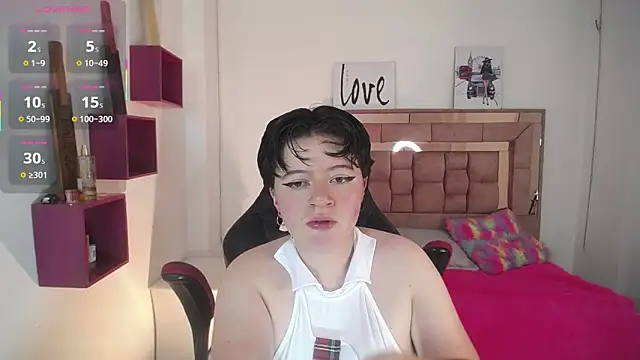 safyka online show from 10-24-25, 02:52