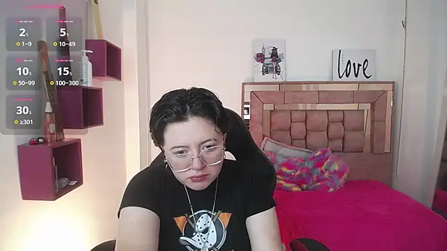 safyka online show from 11-25-25, 02:44