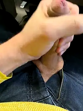 Snapshot of bavaricus123 chatting on 01-15-26, 10:09 bavaricus123 online show from 01-15-26, 10:09