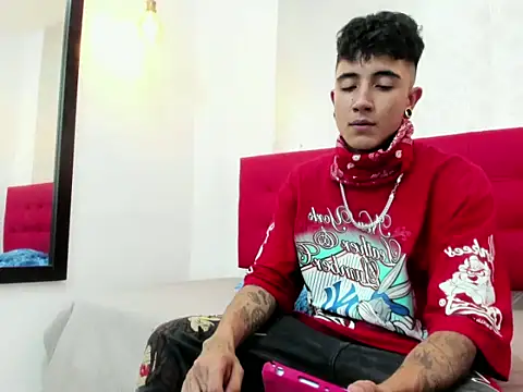 Snapshot of Patrick_Rango chatting on 11-22-25, 03:16 Patrick Rango online show from 11-22-25, 03:16