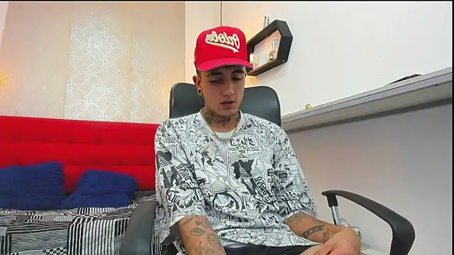 Snapshot of Patrick_Rango chatting on 12-14-25, 03:45 Patrick Rango online show from 12-14-25, 03:45