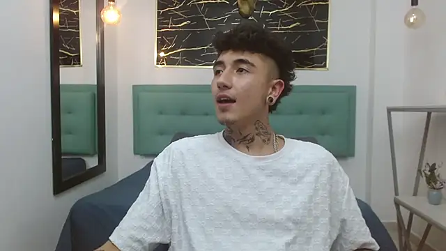 Snapshot of Patrick_Rango chatting on 03-06-26, 03:36 Patrick Rango online show from 03-06-26, 03:36