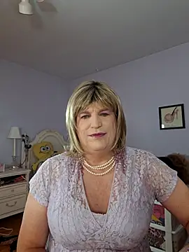 Victoriatv1 online show from 07-12-26, 05:59