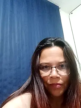 Snapshot of Novata chatting on 03-18-25, 05:31 Novata online show from 03-18-25, 05:31