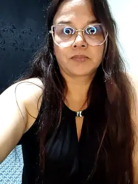 Snapshot of Novata chatting on 02-18-26, 02:29 Novata online show from 02-18-26, 02:29