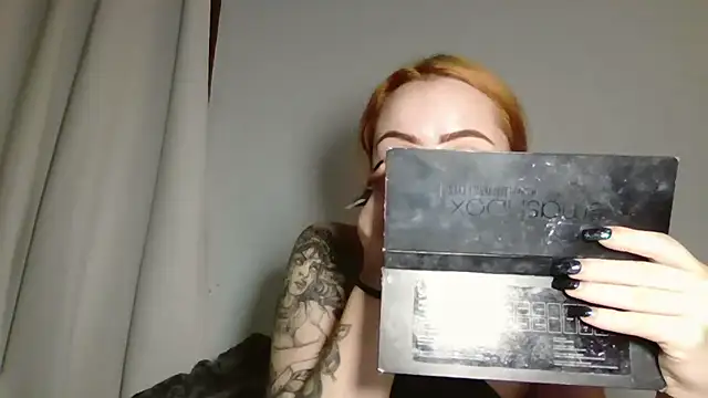 sluttypumpkin online show from 07-18-26, 01:32