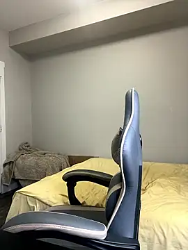 kurvibabe online show from 01-12-26, 08:25