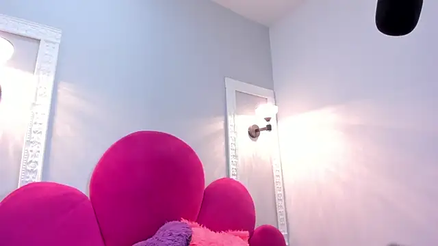 Bonniie 22 online show from 10-09-25, 12:58