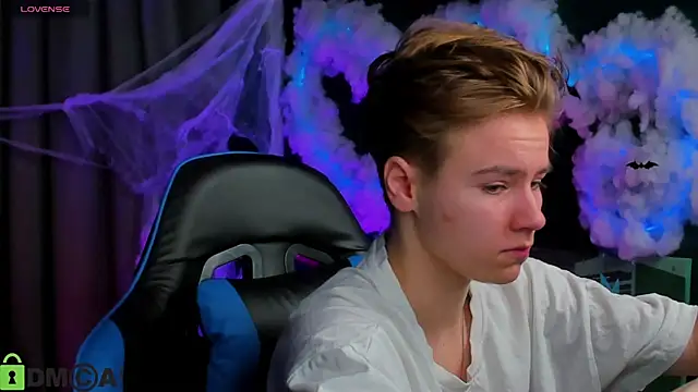 Jean Wilsons online show from 10-29-25, 11:23