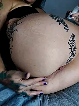 Snapshot of kimmyebucetarosa chatting on 03-08-25, 05:22 kimmyebucetarosa online show from 03-08-25, 05:22