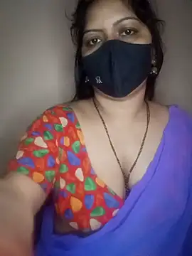 Snapshot of Bagi-Sexy chatting on 12-20-25, 11:01 Bagi-Sexy online show from 12-20-25, 11:01