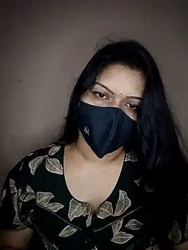 Snapshot of Bagi-Sexy chatting on 01-14-26, 08:25 Bagi-Sexy online show from 01-14-26, 08:25