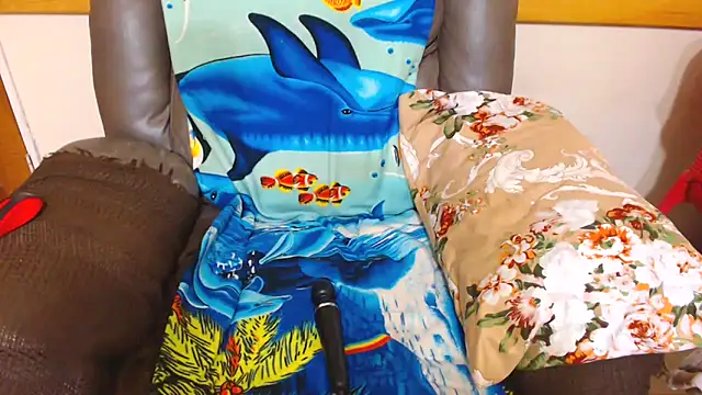 ChocolateClit online show from 11-28-25, 03:14