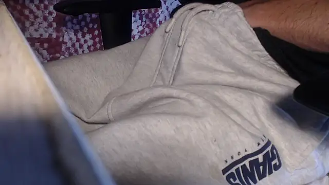 GreekDaddyNickOfficial online show from 09-29-25, 04:28