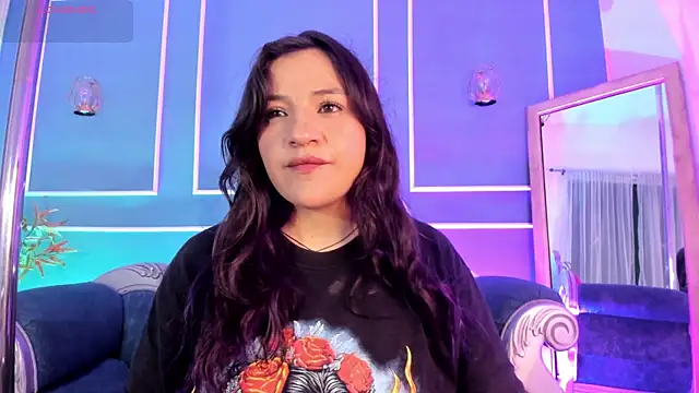 TaraTaylorr online show from 11-25-25, 07:03