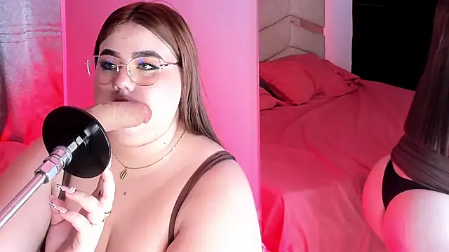 MadissonLee   online show from 04-21-26, 10:34