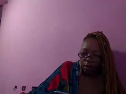 Ladyzee25 online show from 01-07-26, 02:41