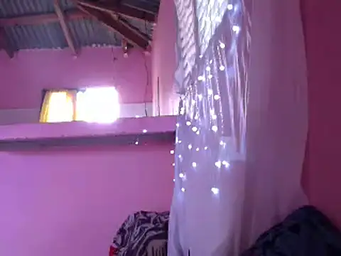 Ladyzee25 online show from 03-06-26, 05:20