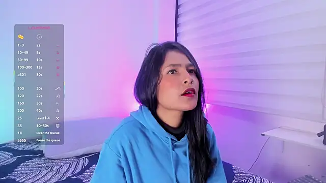 Fernanda liie  online show from 04-15-26, 12:56