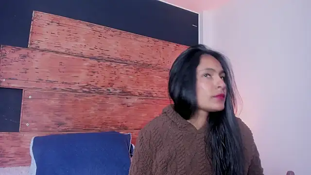 Fernanda liie  online show from 07-17-26, 12:23