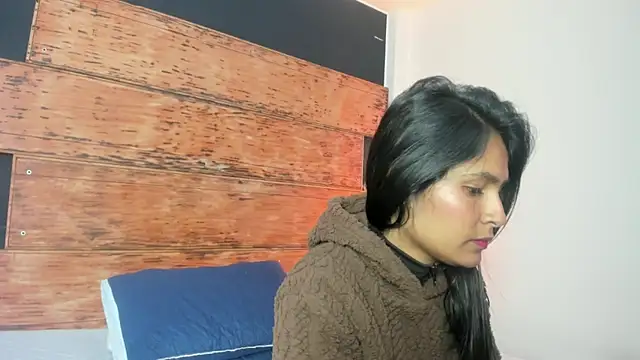 Fernanda liie  online show from 07-18-26, 12:31