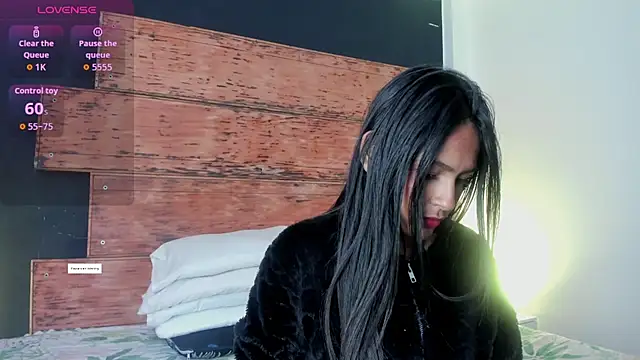 Fernanda liie  online show from 07-24-26, 12:58
