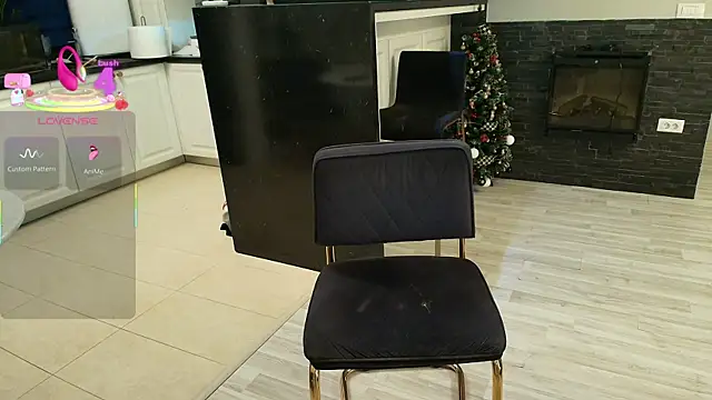 Layla- online show from 01-09-26, 08:10