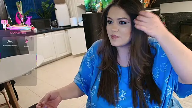 Layla- online show from 03-01-26, 09:50