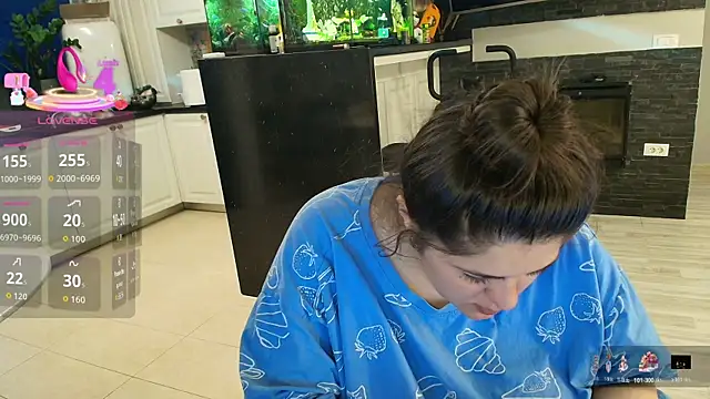 Layla- online show from 04-29-26, 11:25