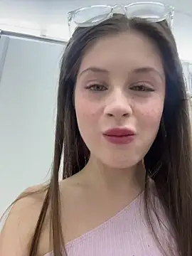 Snapshot of melicious_ chatting on 02-14-26, 05:04 melicious online show from 02-14-26, 05:04