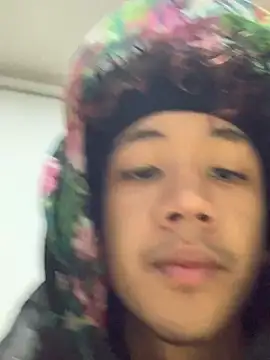 Snapshot of chillcol chatting on 03-17-25, 02:19 chillcol online show from 03-17-25, 02:19