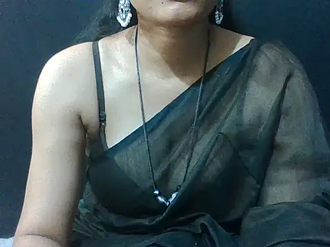 Snapshot of sugandha_bhabhi chatting on 10-28-25, 04:53 sugandha bhabhi online show from 10-28-25, 04:53