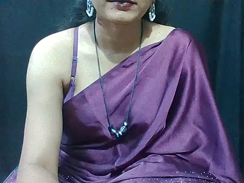 Snapshot of sugandha_bhabhi chatting on 12-18-25, 04:46 sugandha bhabhi online show from 12-18-25, 04:46