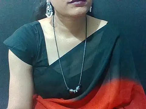 Snapshot of sugandha_bhabhi chatting on 01-17-26, 04:54 sugandha bhabhi online show from 01-17-26, 04:54