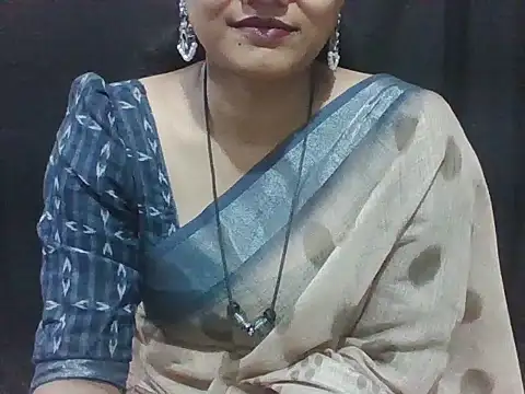 Snapshot of sugandha_bhabhi chatting on 03-07-26, 04:48 sugandha bhabhi online show from 03-07-26, 04:48