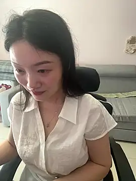 pangtouyubb online show from 07-03-26, 04:52