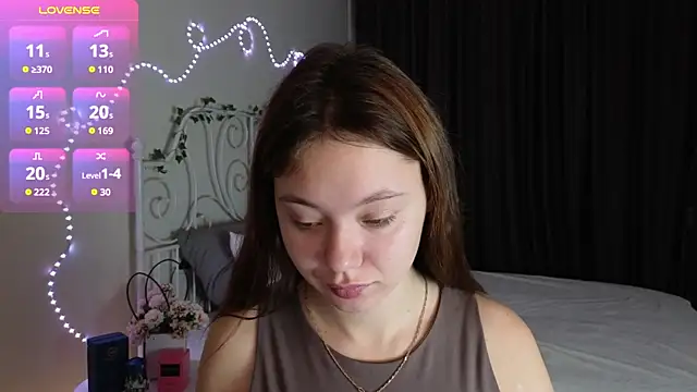 Snapshot of meow_mellie chatting on 09-24-25, 01:31 meow mellie online show from 09-24-25, 01:31