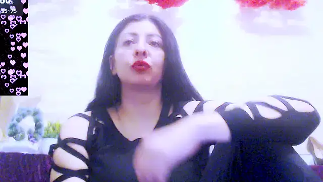 Alina eve online show from 10-30-25, 02:07