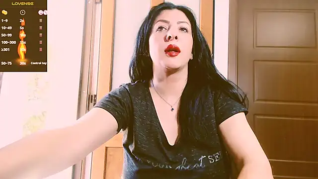 Snapshot of Alina_eve chatting on 06-09-26, 09:21 Alina eve online show from 06-09-26, 09:21