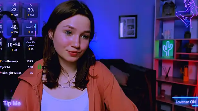 Snapshot of helli_belli chatting on 03-20-25, 04:40 helli belli online show from 03-20-25, 04:40