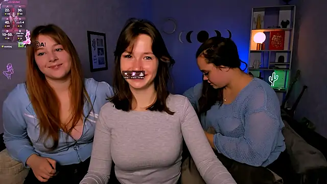 Snapshot of helli_belli chatting on 10-06-25, 07:22 helli belli online show from 10-06-25, 07:22