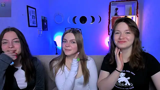 helli belli online show from 04-12-26, 07:30