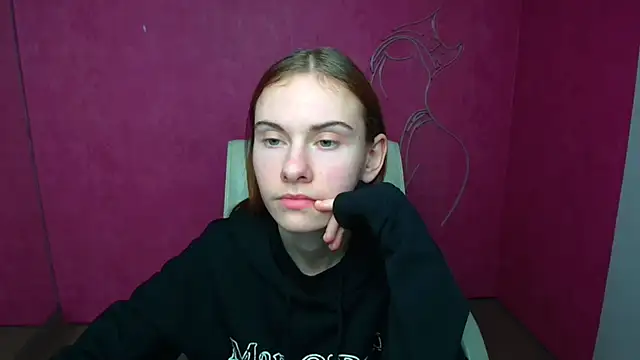 Fiona Night online show from 03-10-25, 05:11