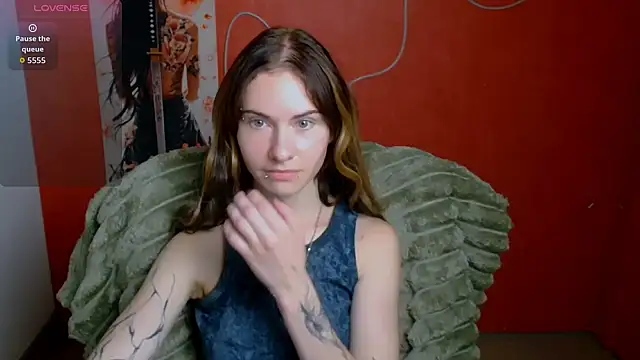 Snapshot of Fiona_Night chatting on 06-17-26, 11:12 Fiona Night online show from 06-17-26, 11:12