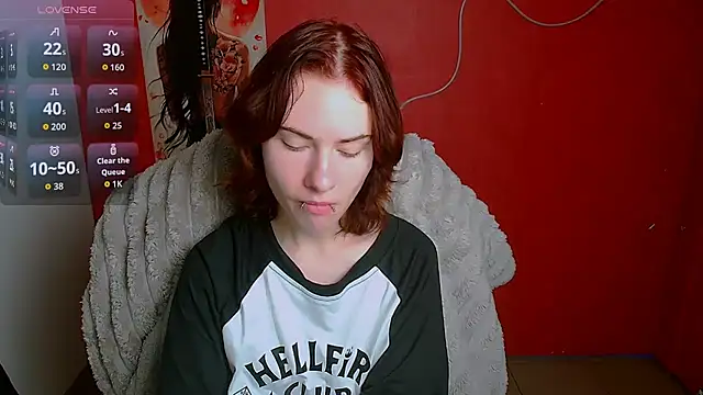 Snapshot of Fiona_Night chatting on 07-28-26, 05:36 Fiona Night online show from 07-28-26, 05:36