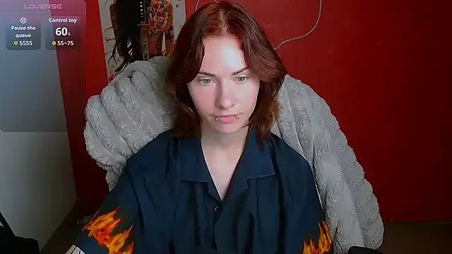 Snapshot of Fiona_Night chatting on 07-29-26, 11:19 Fiona Night online show from 07-29-26, 11:19