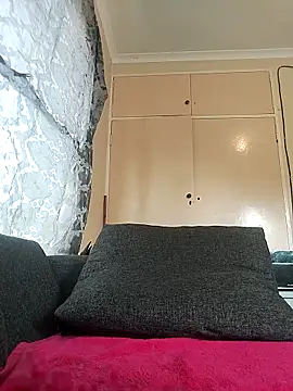 JuicyMilkyTizzy online show from 10-01-25, 07:25