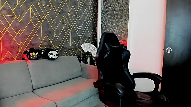 Snapshot of Tahara_Romanov chatting on 02-23-26, 05:10 Tahara Romanov online show from 02-23-26, 05:10