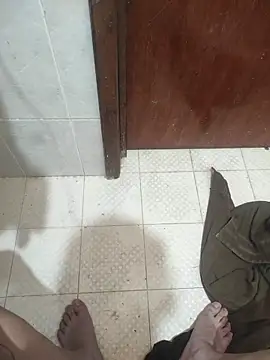 Snapshot of enoc369 chatting on 12-22-25, 11:46 enoc369 online show from 12-22-25, 11:46